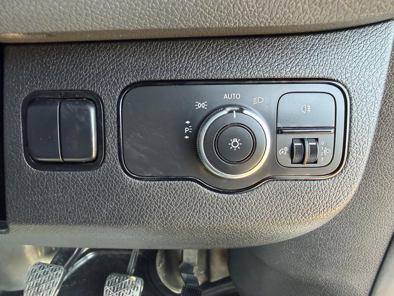 2020 Mercedes-Benz Sprinter 2.1 314 CDI Panel Van 5dr Diesel Manual FWD L2 H2 Euro 6 (143 ps) - Thumbnail 27