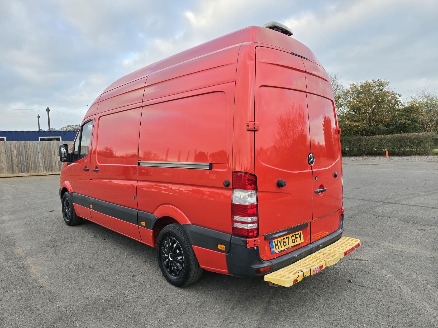 Mercedes-Benz Sprinter 2.1 314 CDi Panel Van 5dr Diesel Manual RWD L2 (213 g/km, 140 bhp)