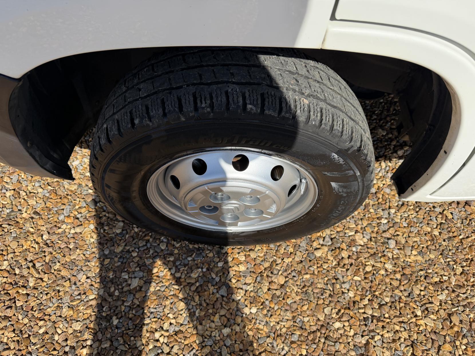 Citroen Relay 2.0 BlueHDi 35 Enterprise Panel Van 5dr Diesel Manual L3 High Roof Euro 6 (130 ps)