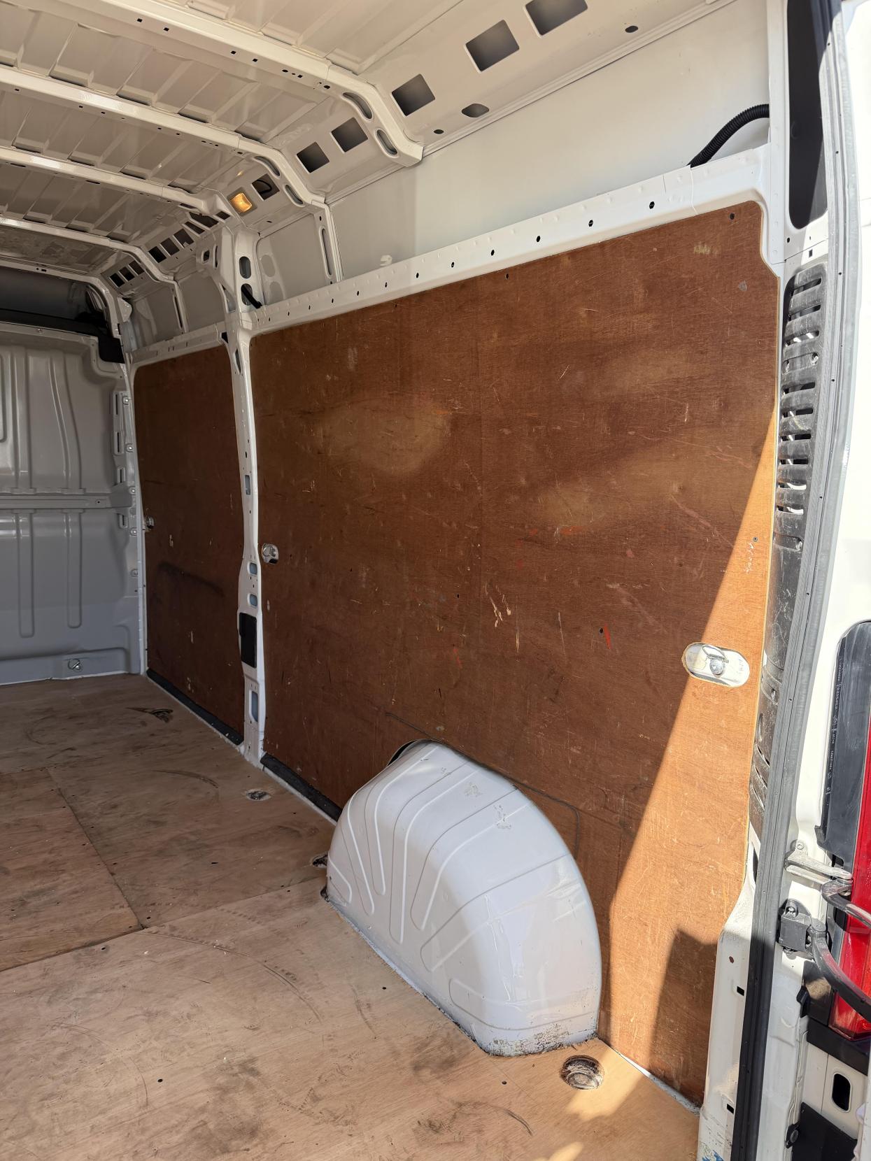 Citroen Relay 2.0 BlueHDi 35 Enterprise Panel Van 5dr Diesel Manual L3 High Roof Euro 6 (130 ps)