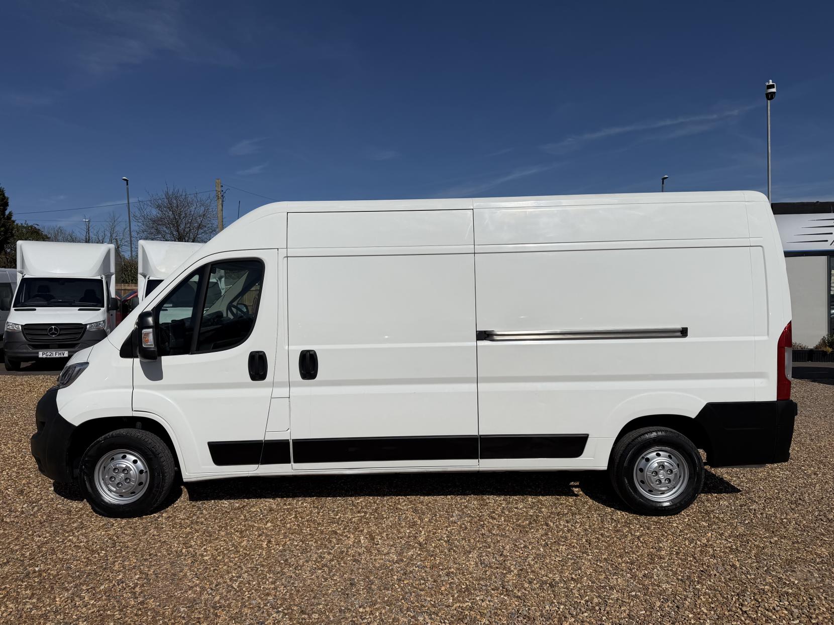 Citroen Relay 2.0 BlueHDi 35 Enterprise Panel Van 5dr Diesel Manual L3 High Roof Euro 6 (130 ps)