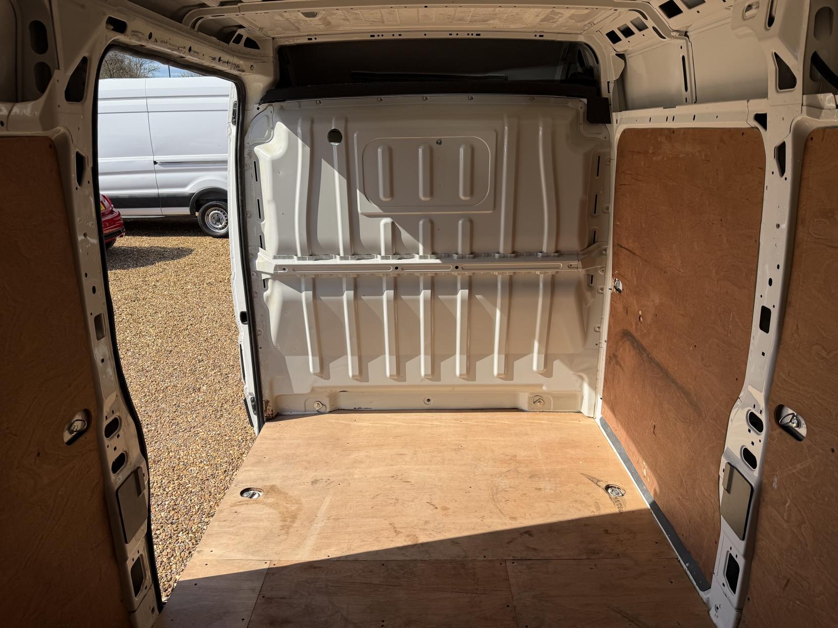 Citroen Relay 2.0 BlueHDi 35 Enterprise Panel Van 5dr Diesel Manual L3 High Roof Euro 6 (130 ps)