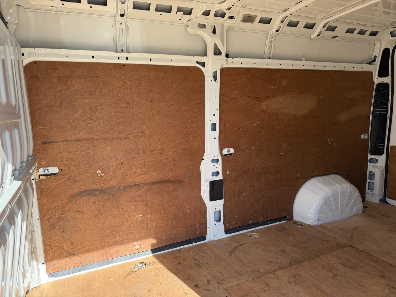 Citroen Relay 2.0 BlueHDi 35 Enterprise Panel Van 5dr Diesel Manual L3 High Roof Euro 6 (130 ps)