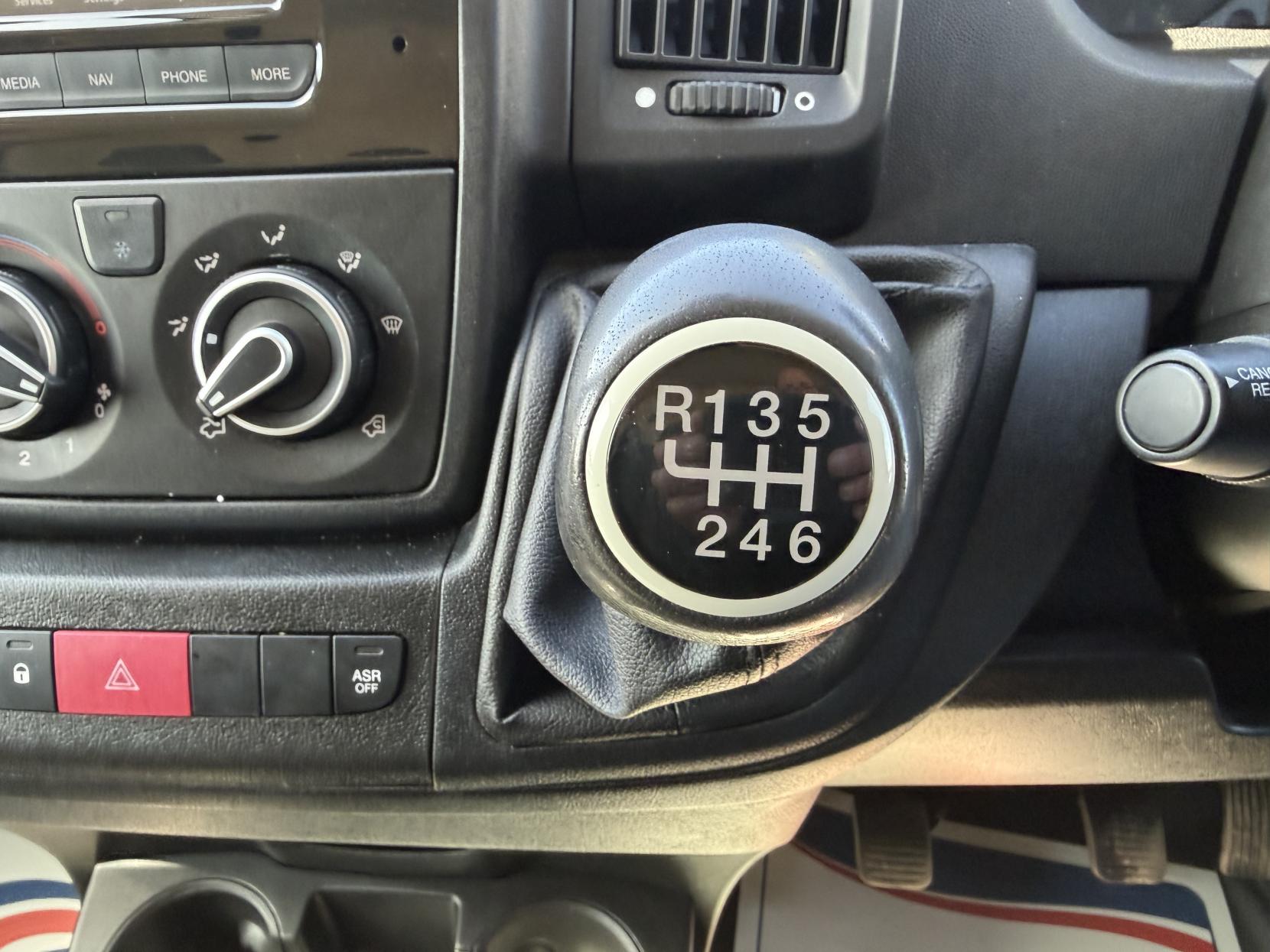 Citroen Relay 2.0 BlueHDi 35 Enterprise Panel Van 5dr Diesel Manual L3 High Roof Euro 6 (130 ps)