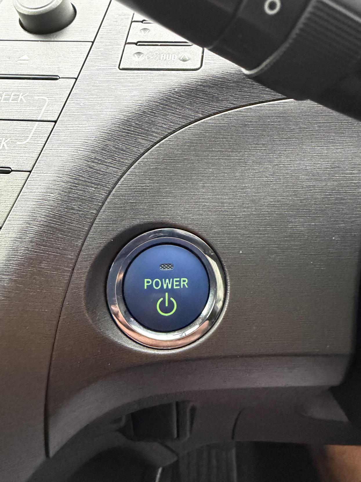 Toyota Prius 1.8 VVT-h Hatchback 5dr Petrol Plug-in Hybrid CVT Euro 5 (s/s) (136 ps)