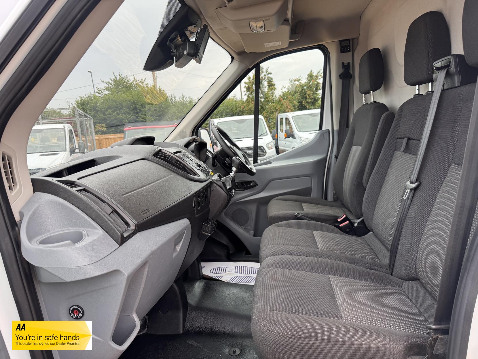 Ford Transit 2.0 350 EcoBlue Panel Van 5dr Diesel Manual RWD L2 H3 Euro 6 (130 ps)