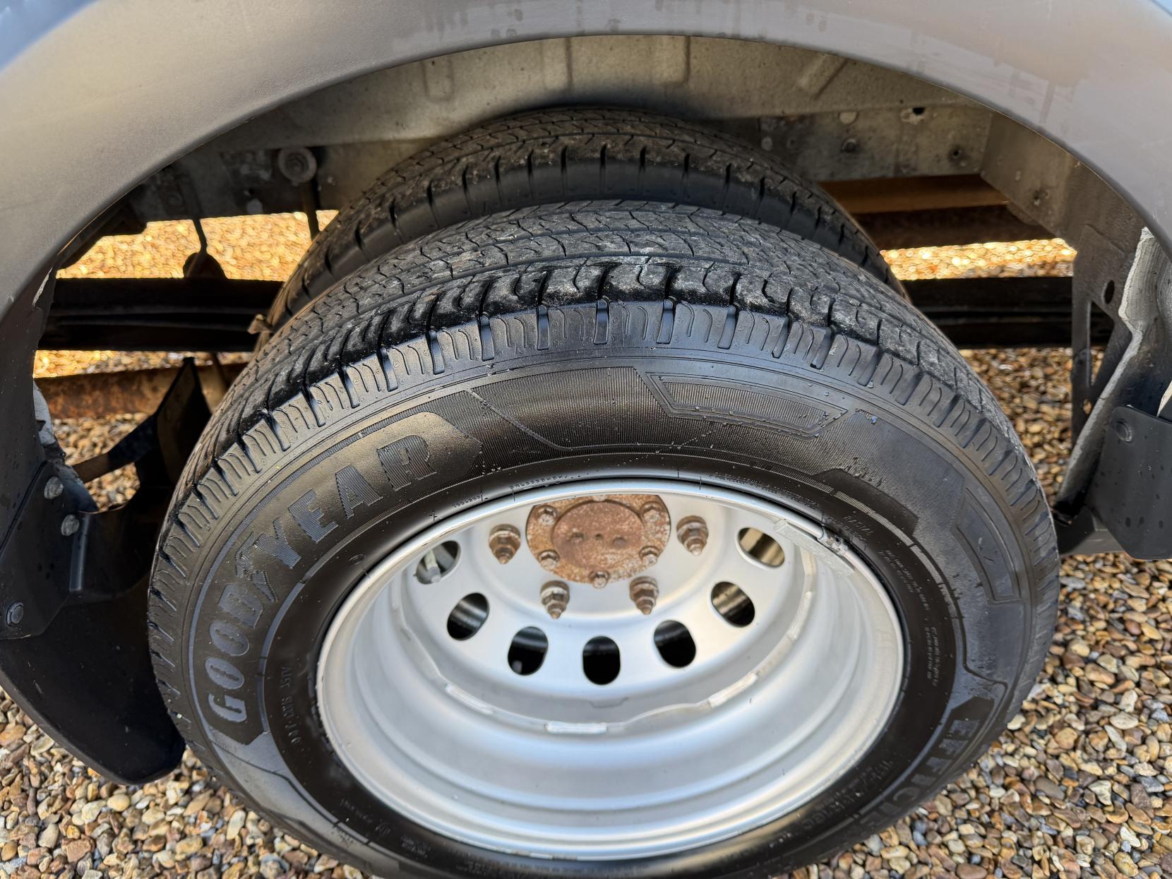 Ford Transit 2.2 TDCi 460 HDT Trend Minibus 4dr Diesel Manual L4 H3 (18 seats) (196 g/km, 123 bhp)