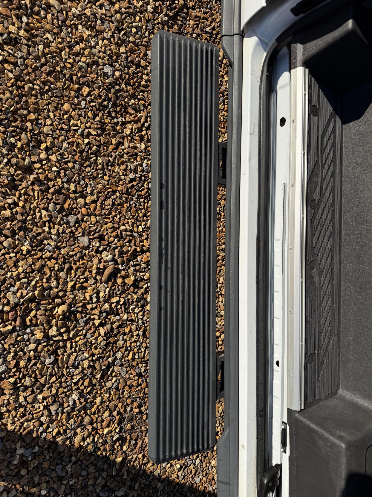 Ford Transit 2.2 TDCi 460 HDT Trend Minibus 4dr Diesel Manual L4 H3 (18 seats) (196 g/km, 123 bhp)