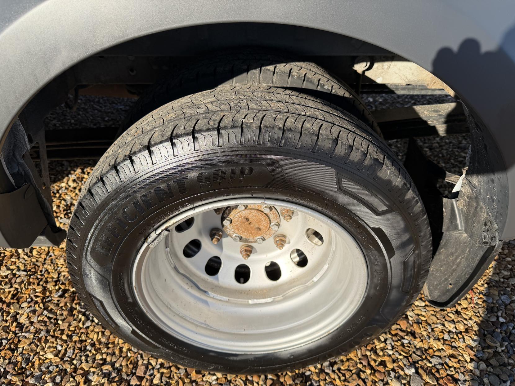 Ford Transit 2.2 TDCi 460 HDT Trend Minibus 4dr Diesel Manual L4 H3 (18 seats) (196 g/km, 123 bhp)