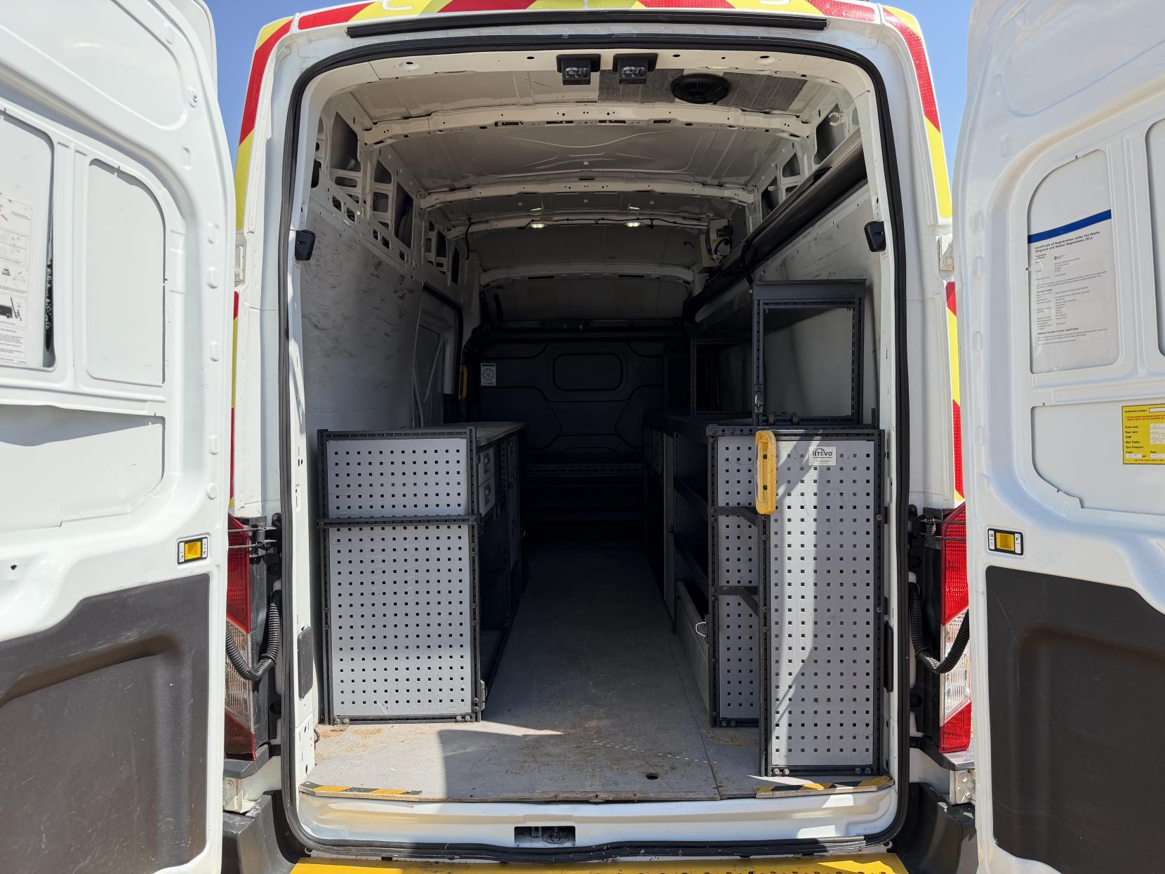 2014 Ford Transit 2.2 TDCi 350 Panel Van 5dr Diesel Manual RWD L3 H3 Euro 5 (100 ps) - Thumbnail 3