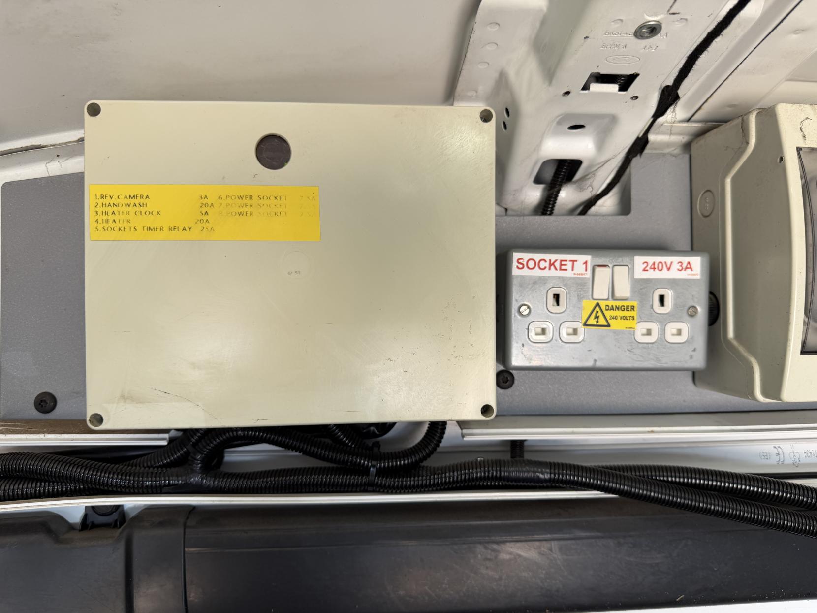 2014 Ford Transit 2.2 TDCi 350 Panel Van 5dr Diesel Manual RWD L3 H3 Euro 5 (100 ps) - Thumbnail 41