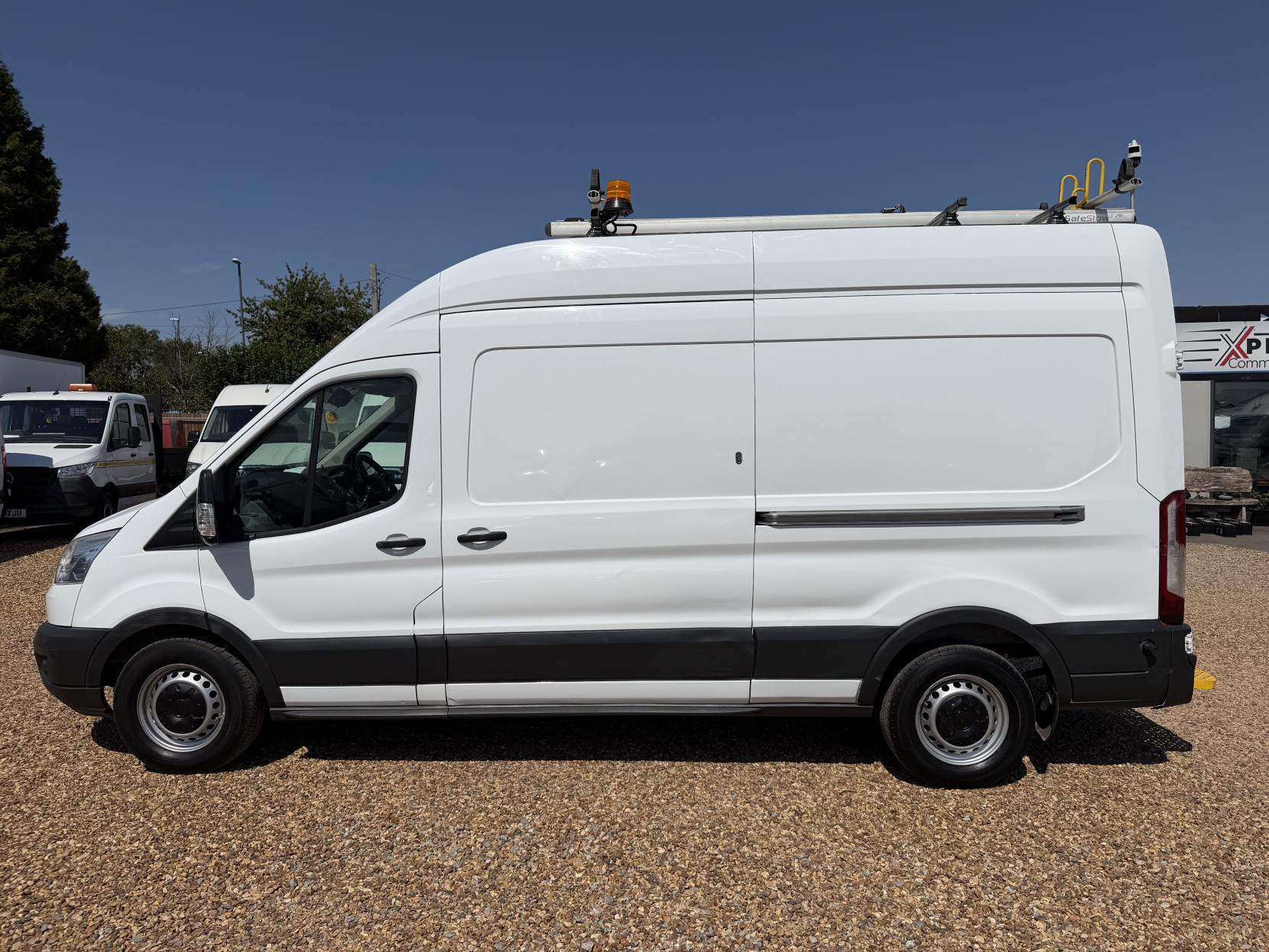 2014 Ford Transit 2.2 TDCi 350 Panel Van 5dr Diesel Manual RWD L3 H3 Euro 5 (100 ps) - Thumbnail 8