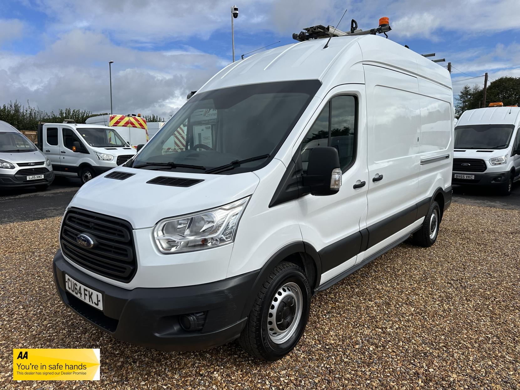Ford Transit 2.2 TDCi 350 Panel Van 5dr Diesel Manual RWD L3 H3 Euro 5 (100 ps)