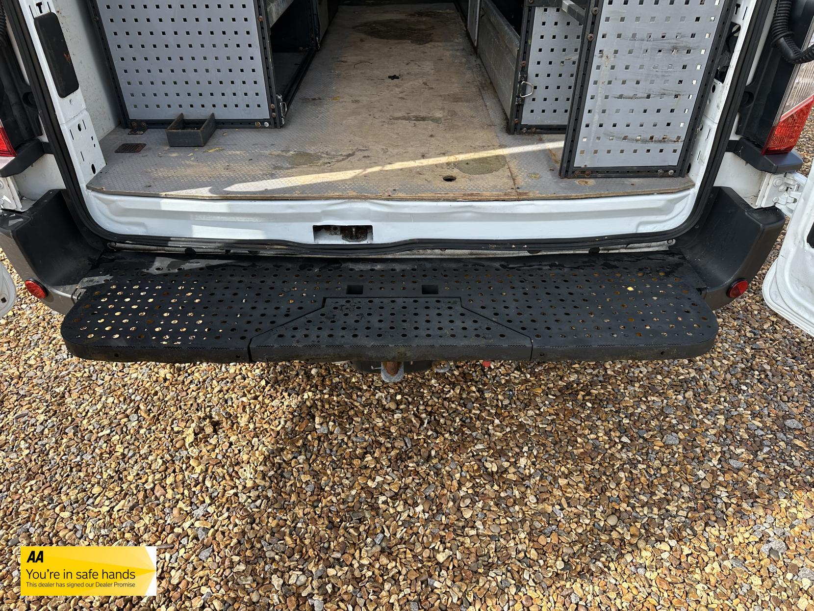 Ford Transit 2.2 TDCi 350 Panel Van 5dr Diesel Manual RWD L3 H3 Euro 5 (100 ps)