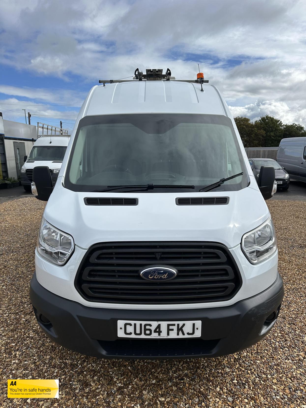 Ford Transit 2.2 TDCi 350 Panel Van 5dr Diesel Manual RWD L3 H3 Euro 5 (100 ps)