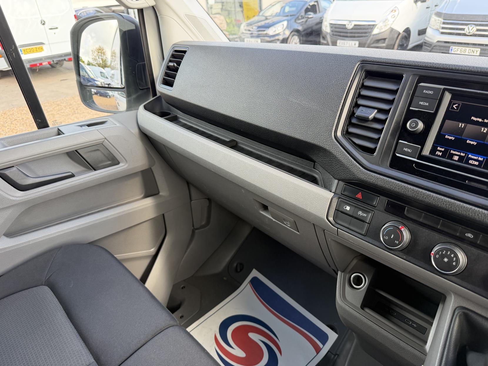 2020 MAN TGE 2.0 3140d Panel Van 5dr Diesel Manual FWD LWB High Roof Euro 6 (s/s) (140 ps) - Thumbnail 32