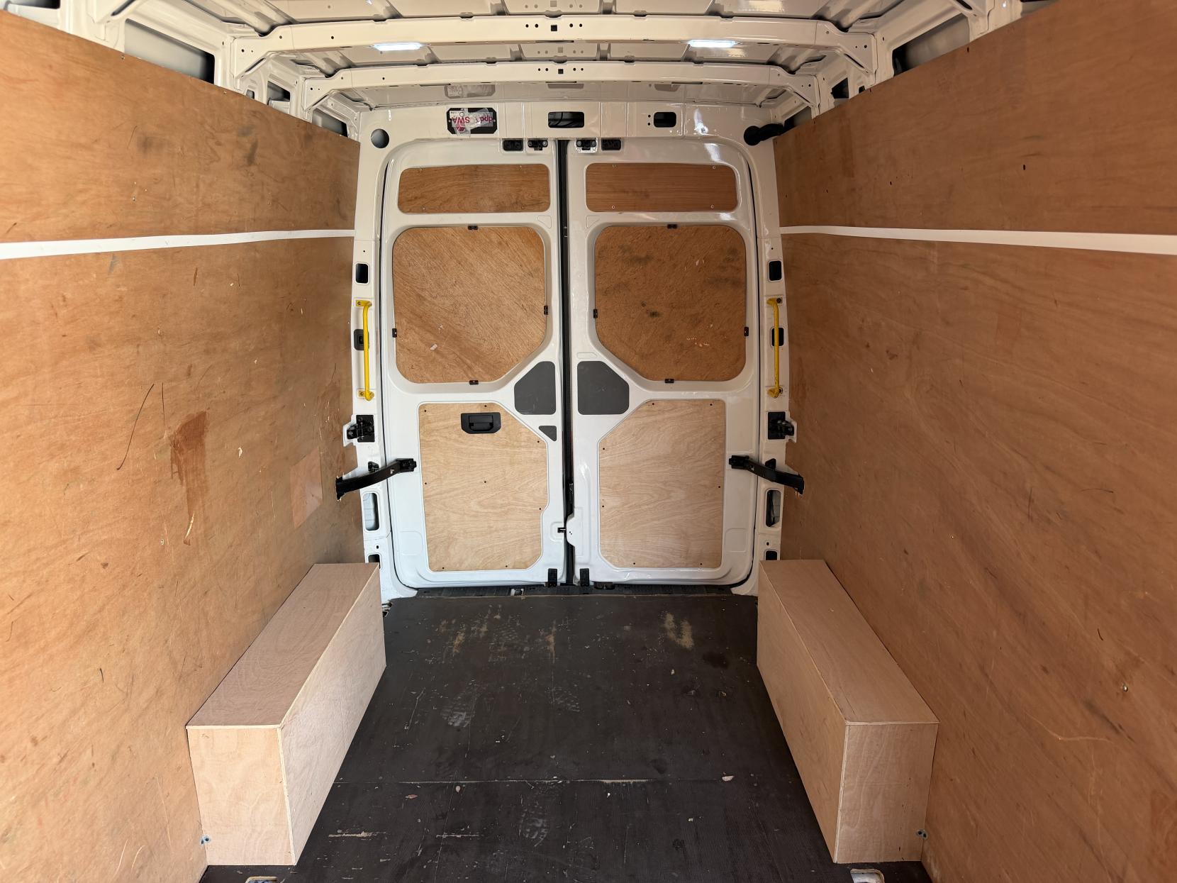 2020 MAN TGE 2.0 3140d Panel Van 5dr Diesel Manual FWD LWB High Roof Euro 6 (s/s) (140 ps) - Thumbnail 34
