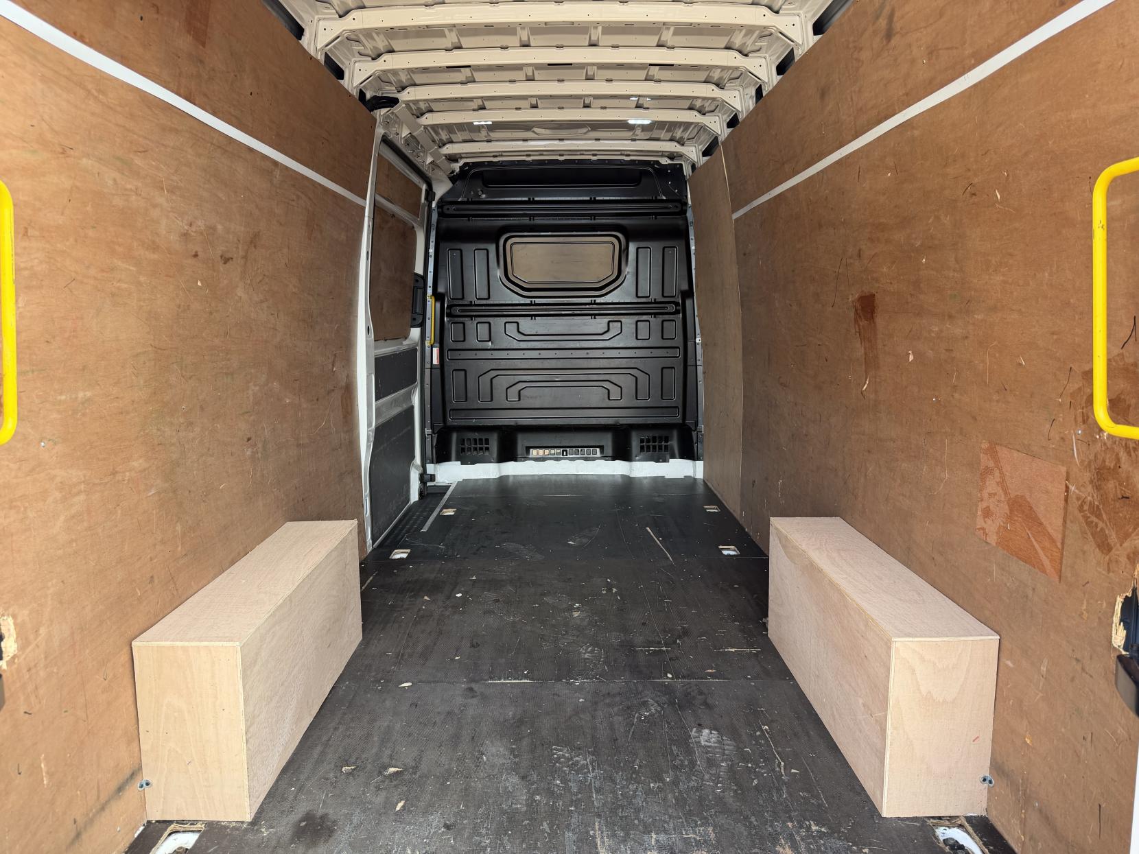 2020 MAN TGE 2.0 3140d Panel Van 5dr Diesel Manual FWD LWB High Roof Euro 6 (s/s) (140 ps) - Thumbnail 39
