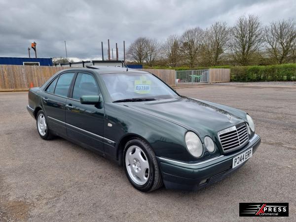 Mercedes-Benz E Class 3.2 E320 Avantgarde 4dr