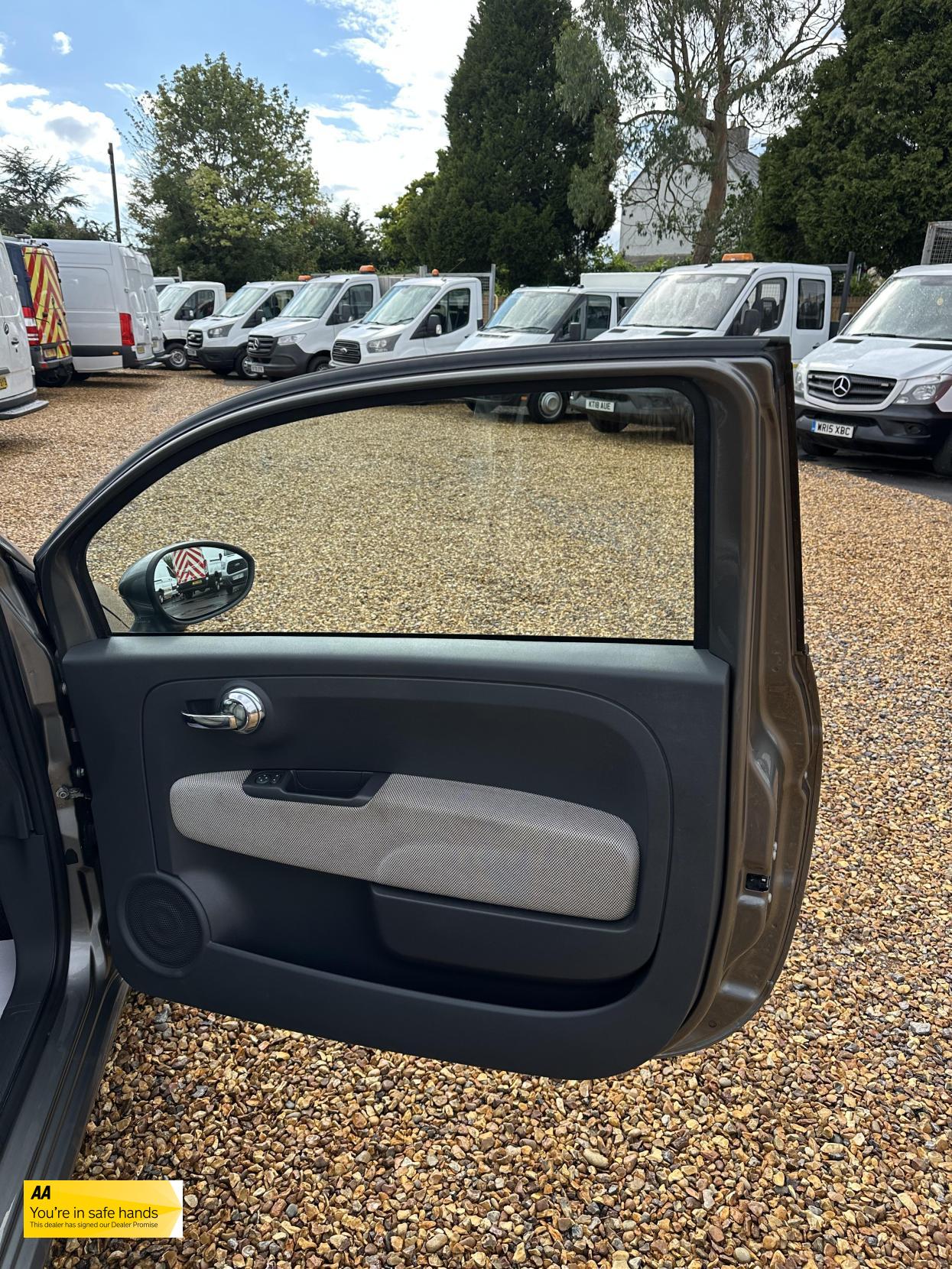 Fiat 500 1.2 Lounge Hatchback 3dr Petrol Manual Euro 5 (s/s) (69 bhp)