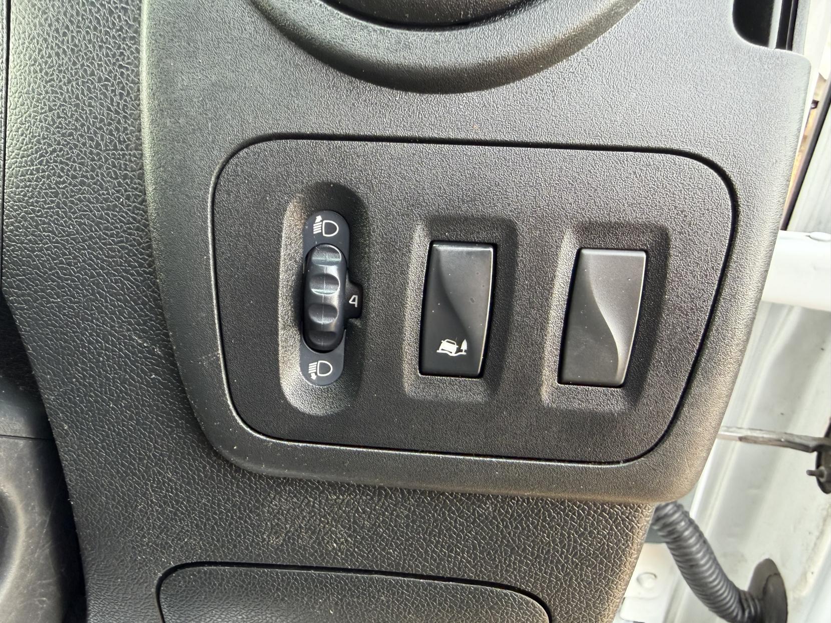 Vauxhall Movano 2.3 CDTi 3500 Panel Van 5dr Diesel Manual FWD L2 H2 Euro 6 (130 ps)