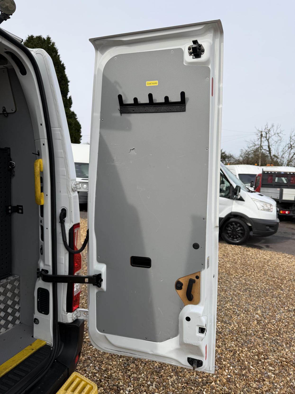 Vauxhall Movano 2.3 CDTi 3500 Panel Van 5dr Diesel Manual FWD L2 H2 Euro 6 (130 ps)