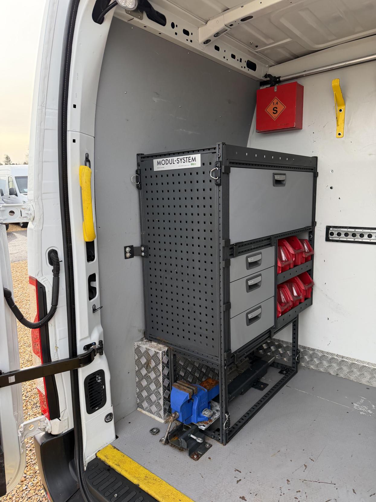 Vauxhall Movano 2.3 CDTi 3500 Panel Van 5dr Diesel Manual FWD L2 H2 Euro 6 (130 ps)