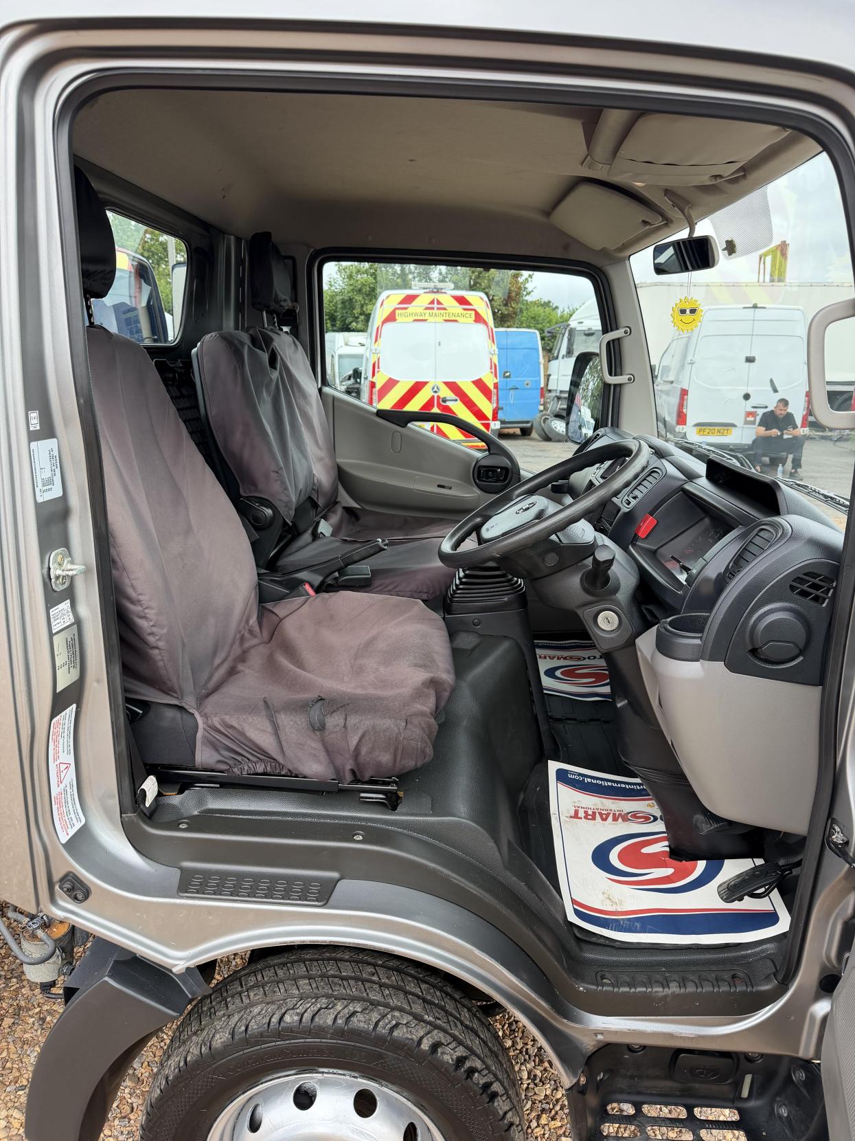 2019 Nissan NT400 Cabstar 3.0 dCi 35.13 Tipper 2dr Diesel Manual L1 Euro 6 (130 ps) - Thumbnail 17