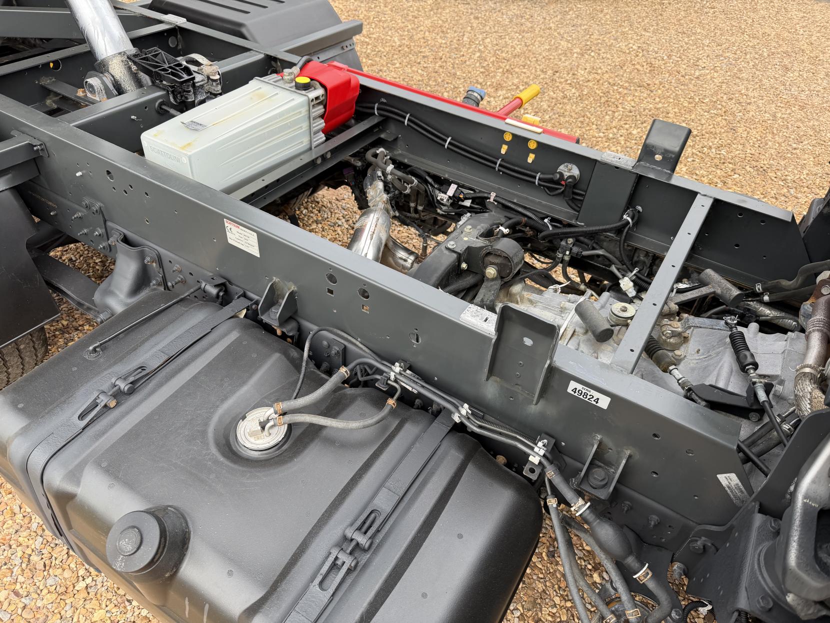 2019 Nissan NT400 Cabstar 3.0 dCi 35.13 Tipper 2dr Diesel Manual L1 Euro 6 (130 ps) - Thumbnail 35