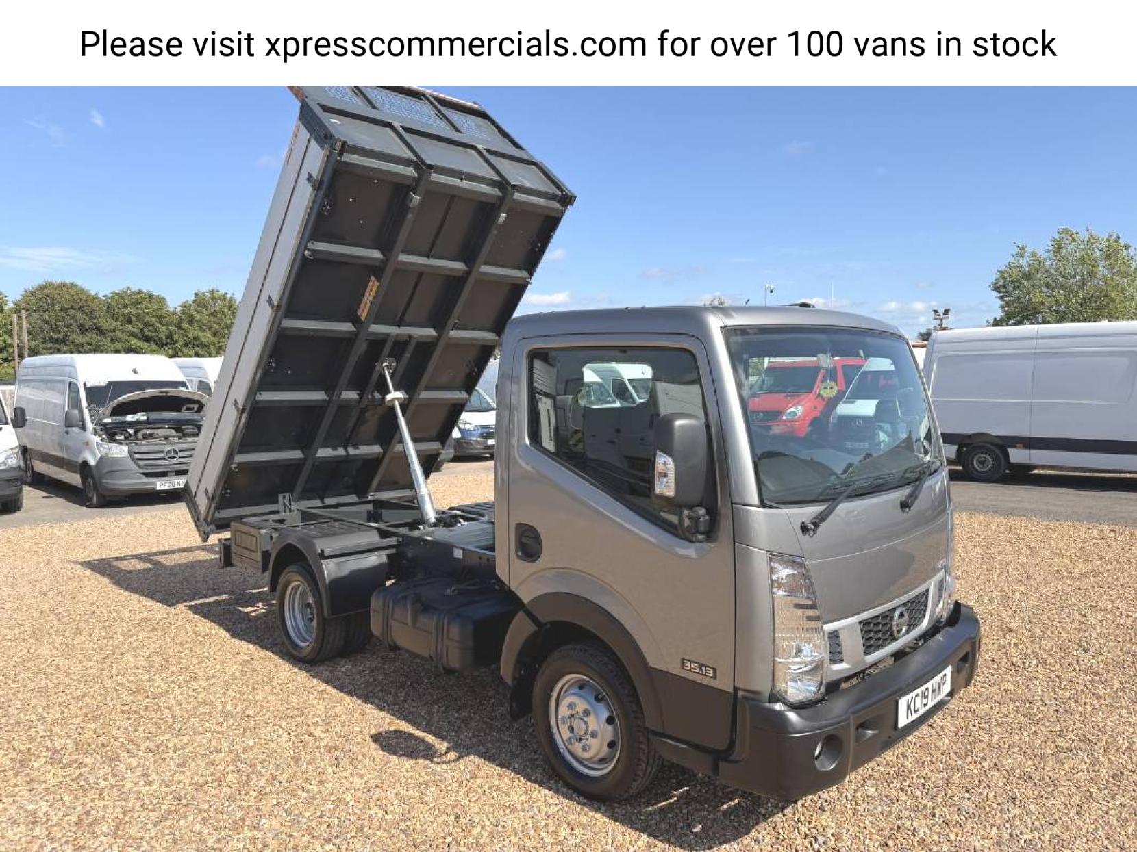 2019 Nissan NT400 Cabstar 3.0 dCi 35.13 Tipper 2dr Diesel Manual L1 Euro 6 (130 ps) - Thumbnail 5