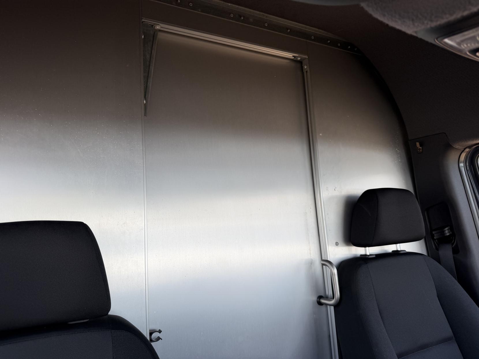 2019 Mercedes-Benz Sprinter 2.1 314 CDI Panel Van 5dr Diesel Manual FWD L2 H2 Euro 6 (143 ps) - Thumbnail 32