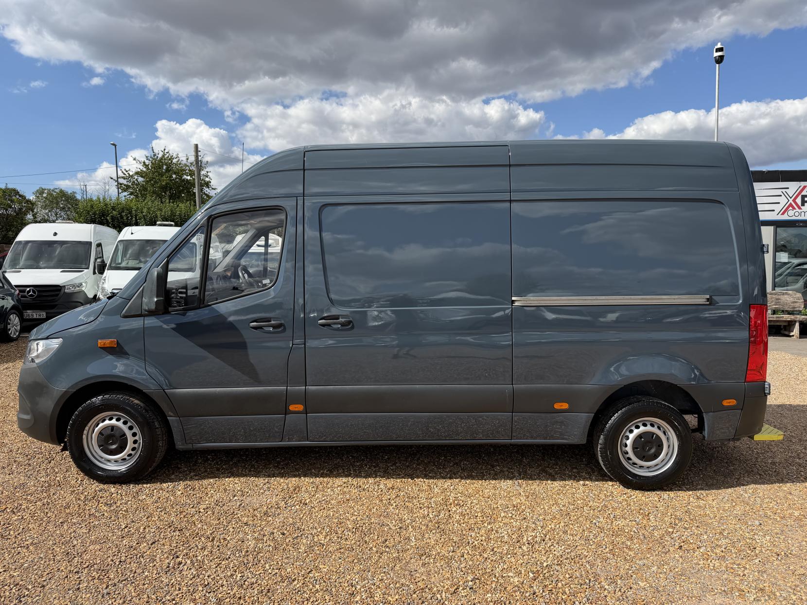 2019 Mercedes-Benz Sprinter 2.1 314 CDI Panel Van 5dr Diesel Manual FWD L2 H2 Euro 6 (143 ps) - Thumbnail 8