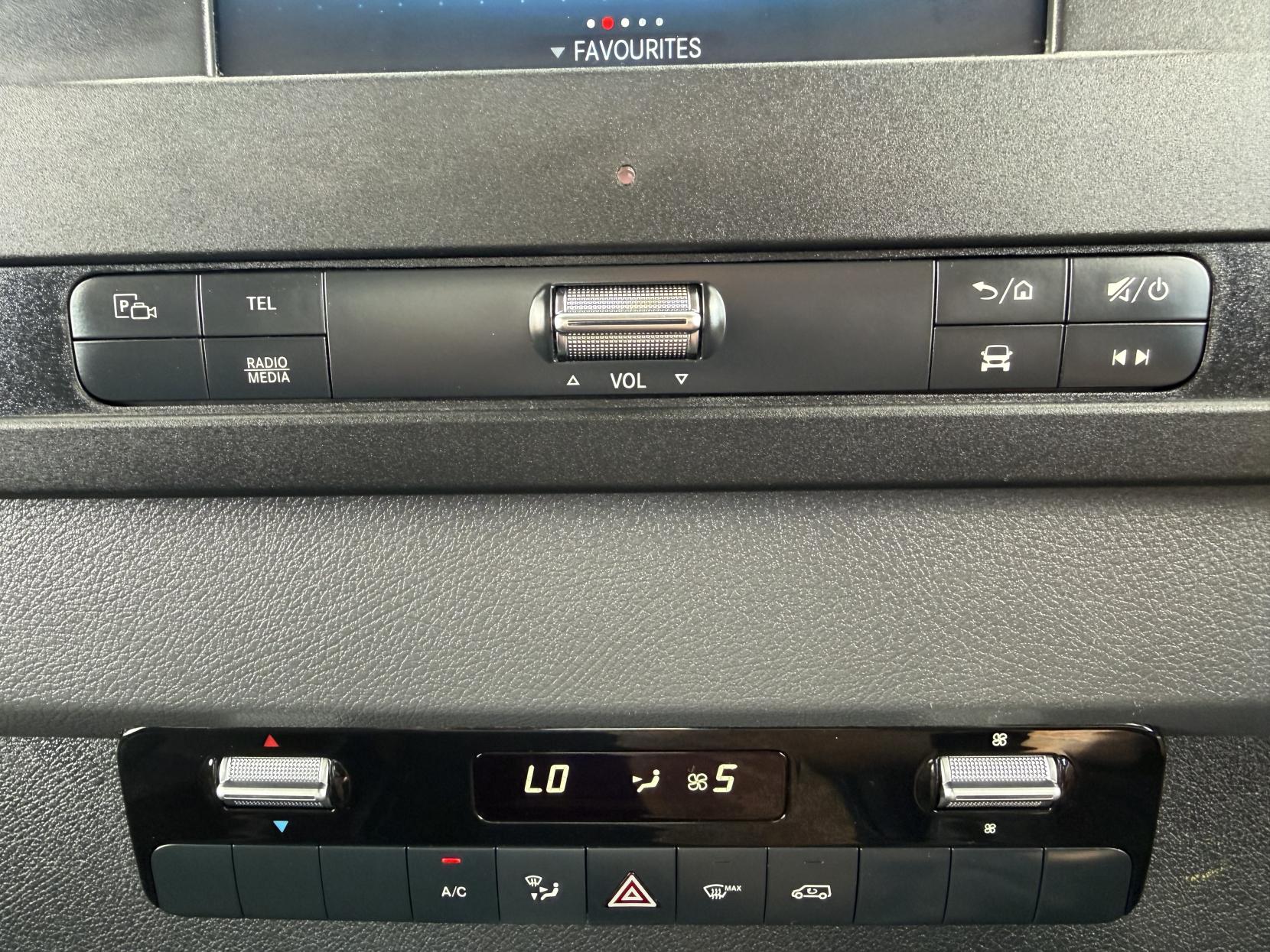 2019 Mercedes-Benz Sprinter 2.1 314 CDI Panel Van 5dr Diesel Manual FWD L2 H2 Euro 6 (143 ps) - Thumbnail 29