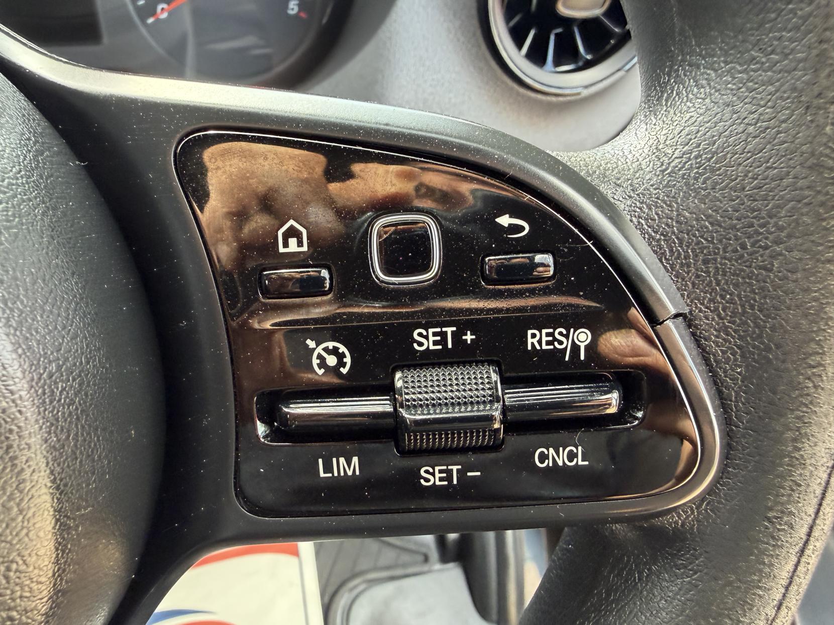 2019 Mercedes-Benz Sprinter 2.1 314 CDI Panel Van 5dr Diesel Manual FWD L2 H2 Euro 6 (143 ps) - Thumbnail 20