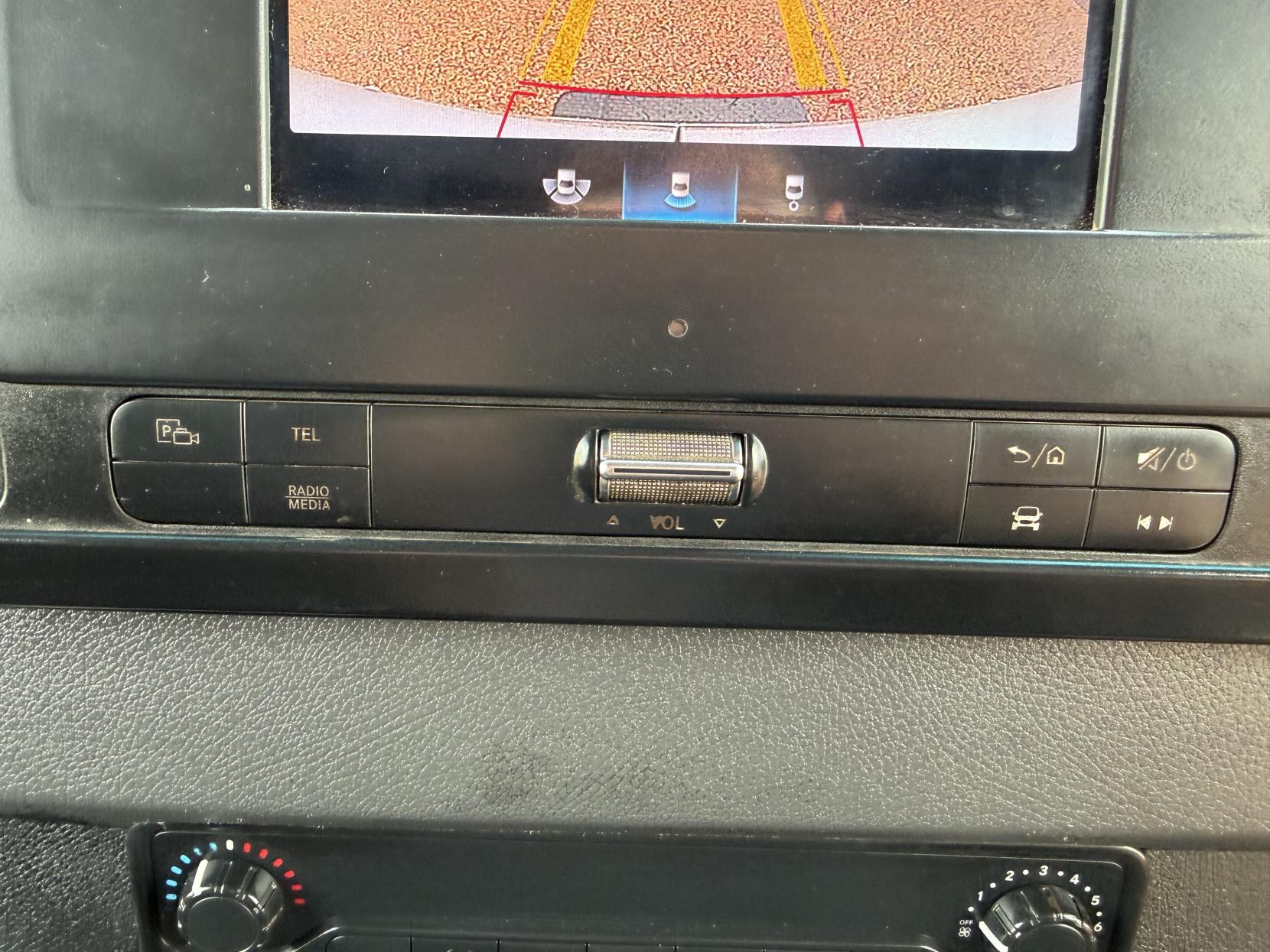 2019 Mercedes-Benz Sprinter 2.1 316 CDI Panel Van 5dr Diesel Manual RWD L2 H2 Euro 6 (163 ps) - Thumbnail 29
