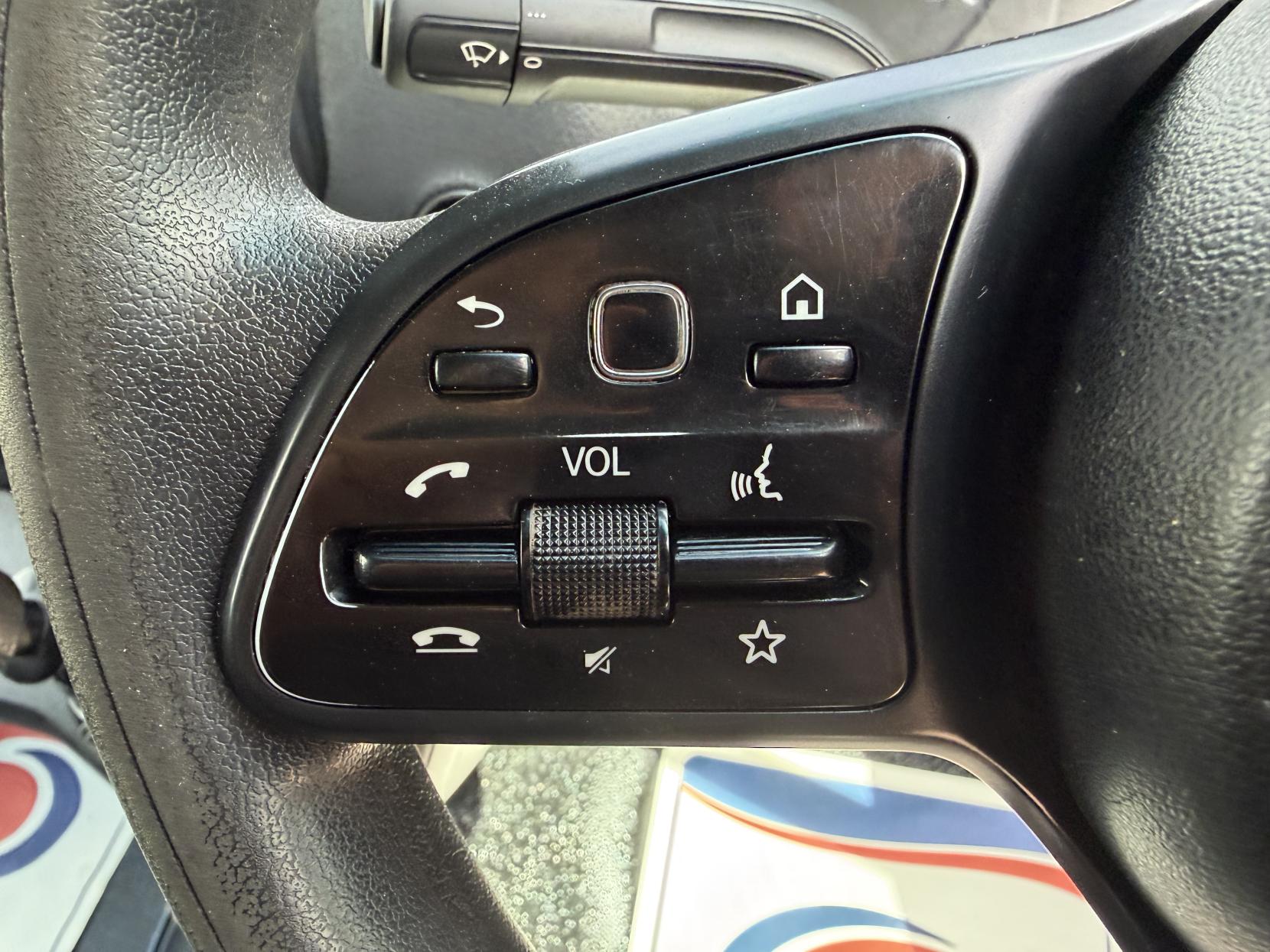 2019 Mercedes-Benz Sprinter 2.1 316 CDI Panel Van 5dr Diesel Manual RWD L2 H2 Euro 6 (163 ps) - Thumbnail 22