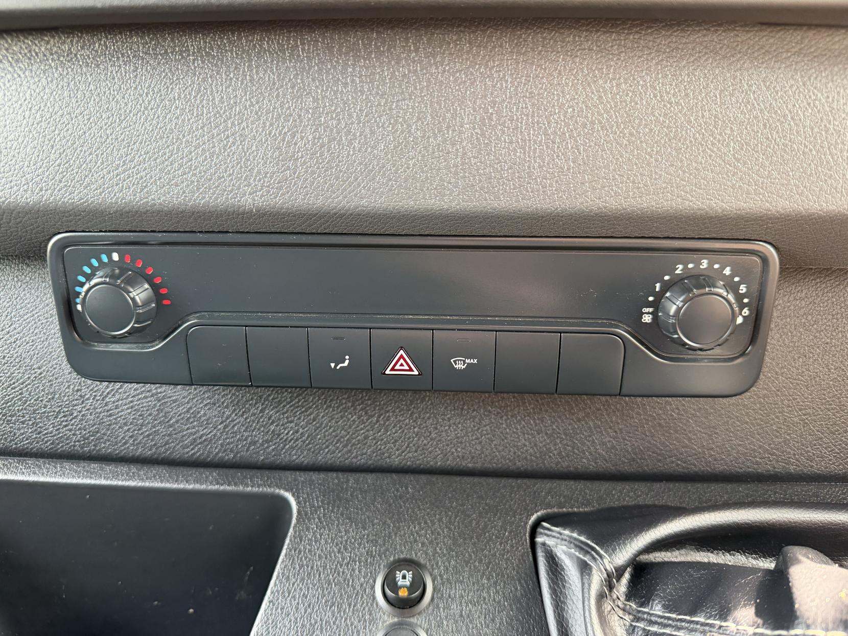 2020 Mercedes-Benz Sprinter 2.1 314 CDI Panel Van 5dr Diesel Manual FWD L2 H2 Euro 6 (143 ps) - Thumbnail 43