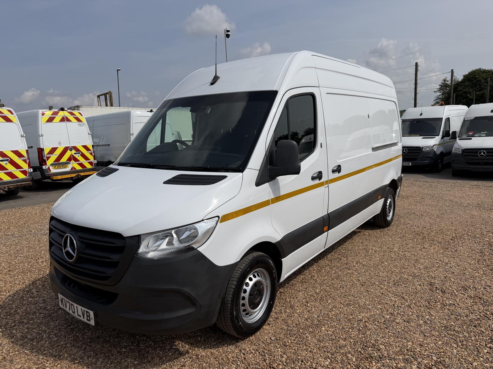 2020 Mercedes-Benz Sprinter 2.1 314 CDI Panel Van 5dr Diesel Manual FWD L2 H2 Euro 6 (143 ps) - Thumbnail 7