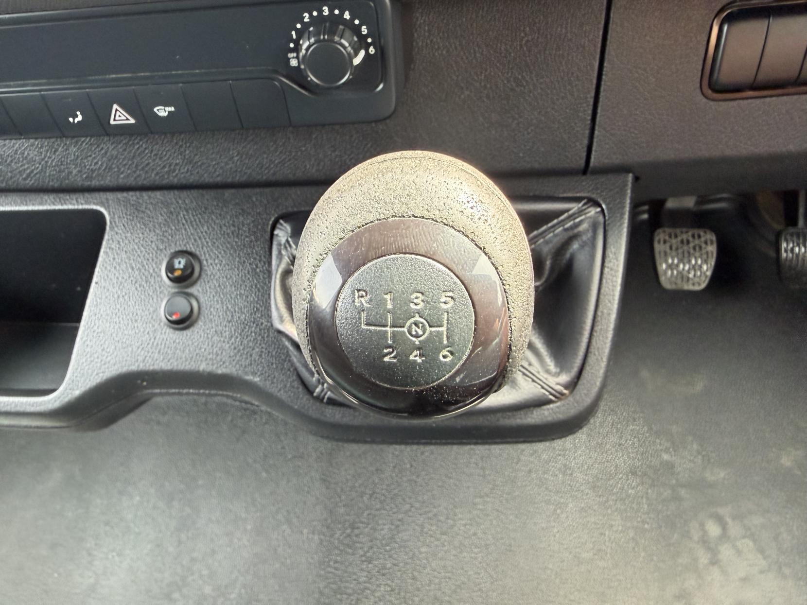 2020 Mercedes-Benz Sprinter 2.1 314 CDI Panel Van 5dr Diesel Manual FWD L2 H2 Euro 6 (143 ps) - Thumbnail 46