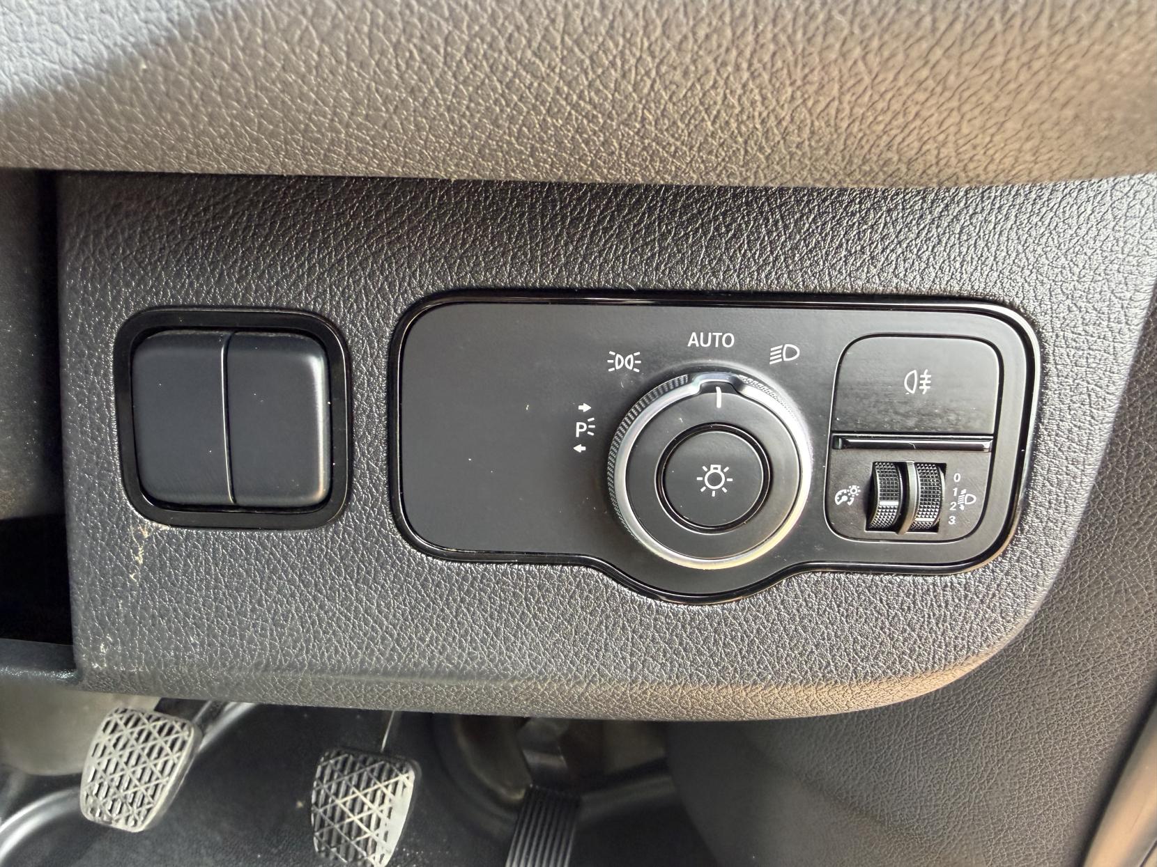 2020 Mercedes-Benz Sprinter 2.1 314 CDI Panel Van 5dr Diesel Manual FWD L2 H2 Euro 6 (143 ps) - Thumbnail 42
