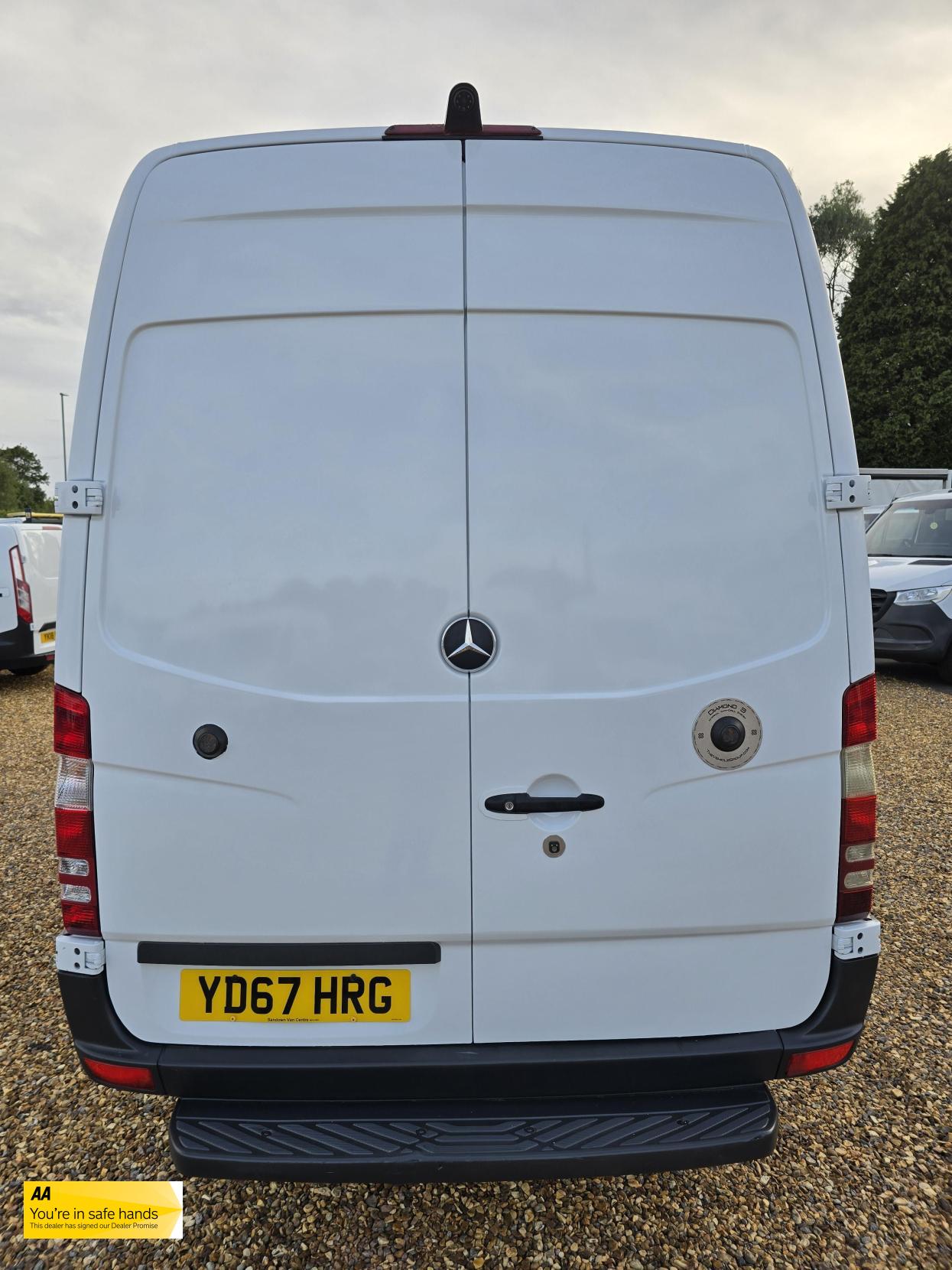 Mercedes-Benz Sprinter 2.1 311 CDi Panel Van 5dr Diesel Manual RWD L3 H3 (234 g/km, 112 bhp)