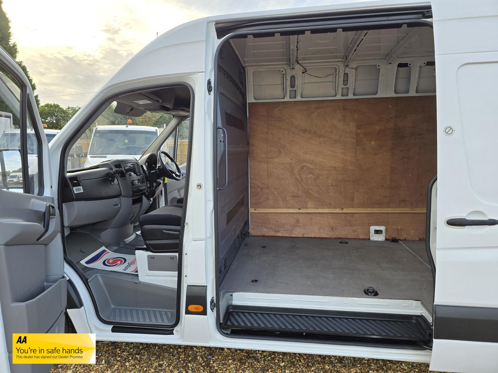 Mercedes-Benz Sprinter 2.1 311 CDi Panel Van 5dr Diesel Manual RWD L3 H3 (234 g/km, 112 bhp)