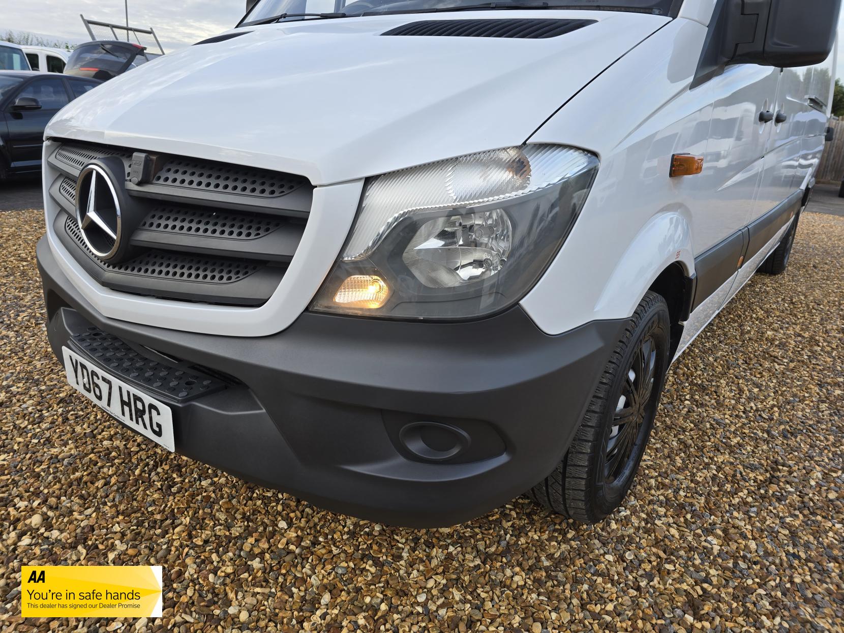 Mercedes-Benz Sprinter 2.1 311 CDi Panel Van 5dr Diesel Manual RWD L3 H3 (234 g/km, 112 bhp)