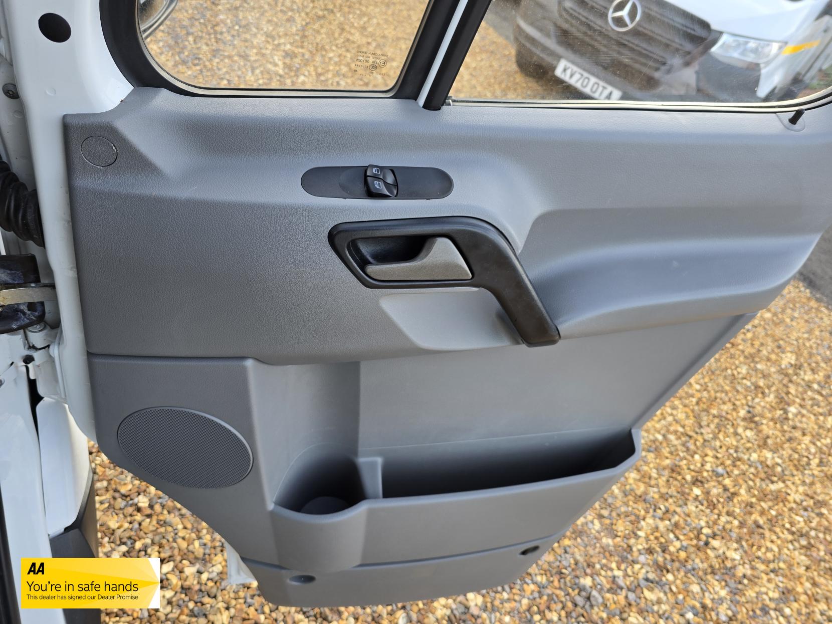 Mercedes-Benz Sprinter 2.1 311 CDi Panel Van 5dr Diesel Manual RWD L3 H3 (234 g/km, 112 bhp)