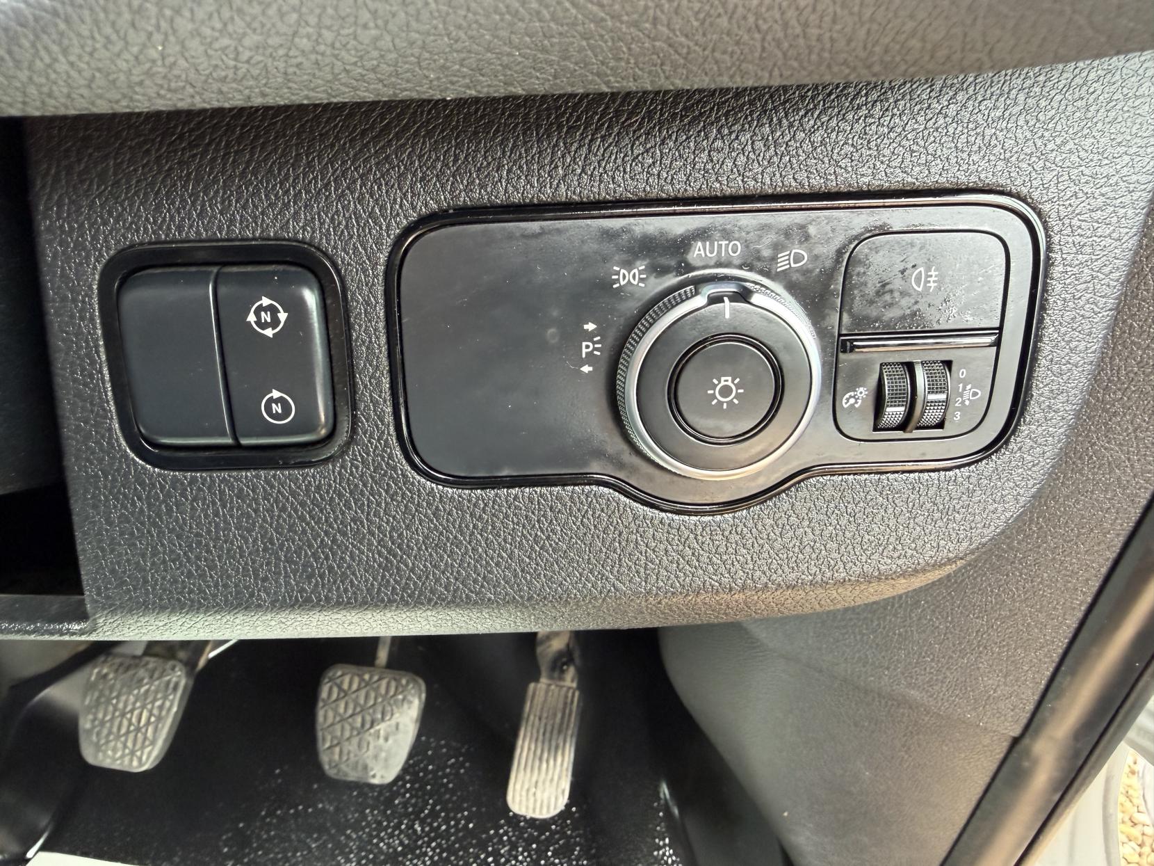 2020 Mercedes-Benz Sprinter 2.1 316 CDI Panel Van 5dr Diesel Manual RWD L2 H2 Euro 6 (163 ps) - Thumbnail 20