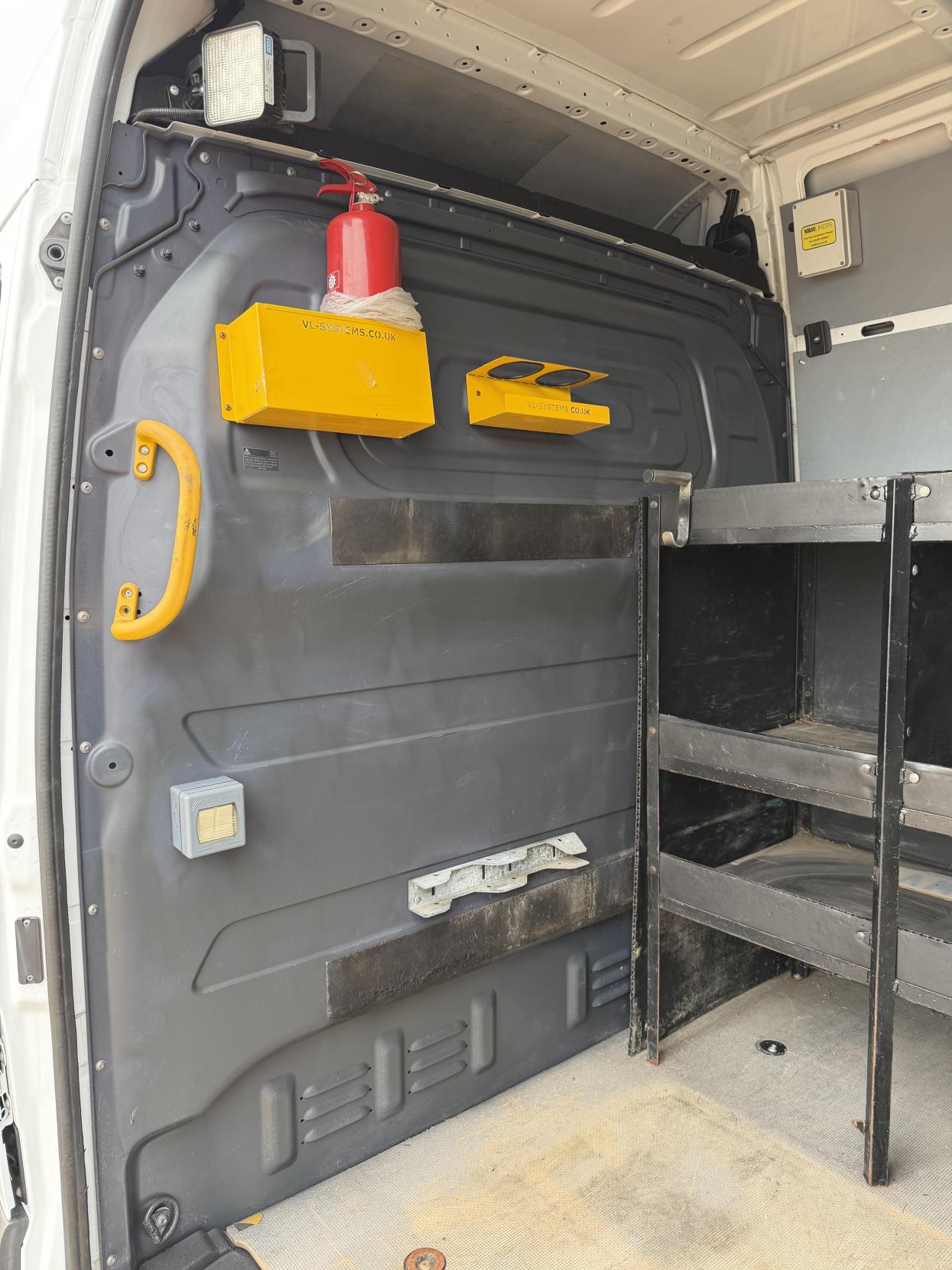 2020 Mercedes-Benz Sprinter 2.1 316 CDI Panel Van 5dr Diesel Manual RWD L2 H2 Euro 6 (163 ps) - Thumbnail 32