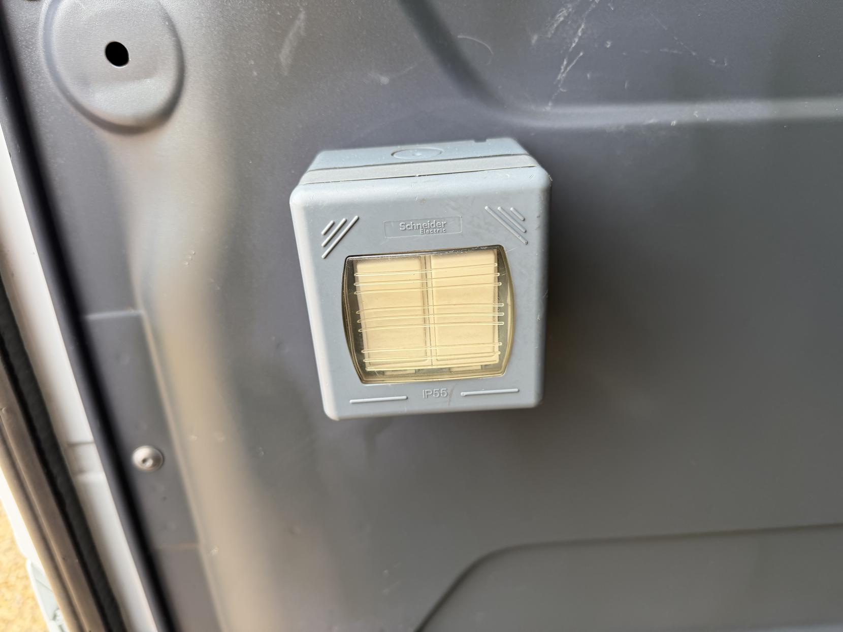 2020 Mercedes-Benz Sprinter 2.1 316 CDI Panel Van 5dr Diesel Manual RWD L2 H2 Euro 6 (163 ps) - Thumbnail 37