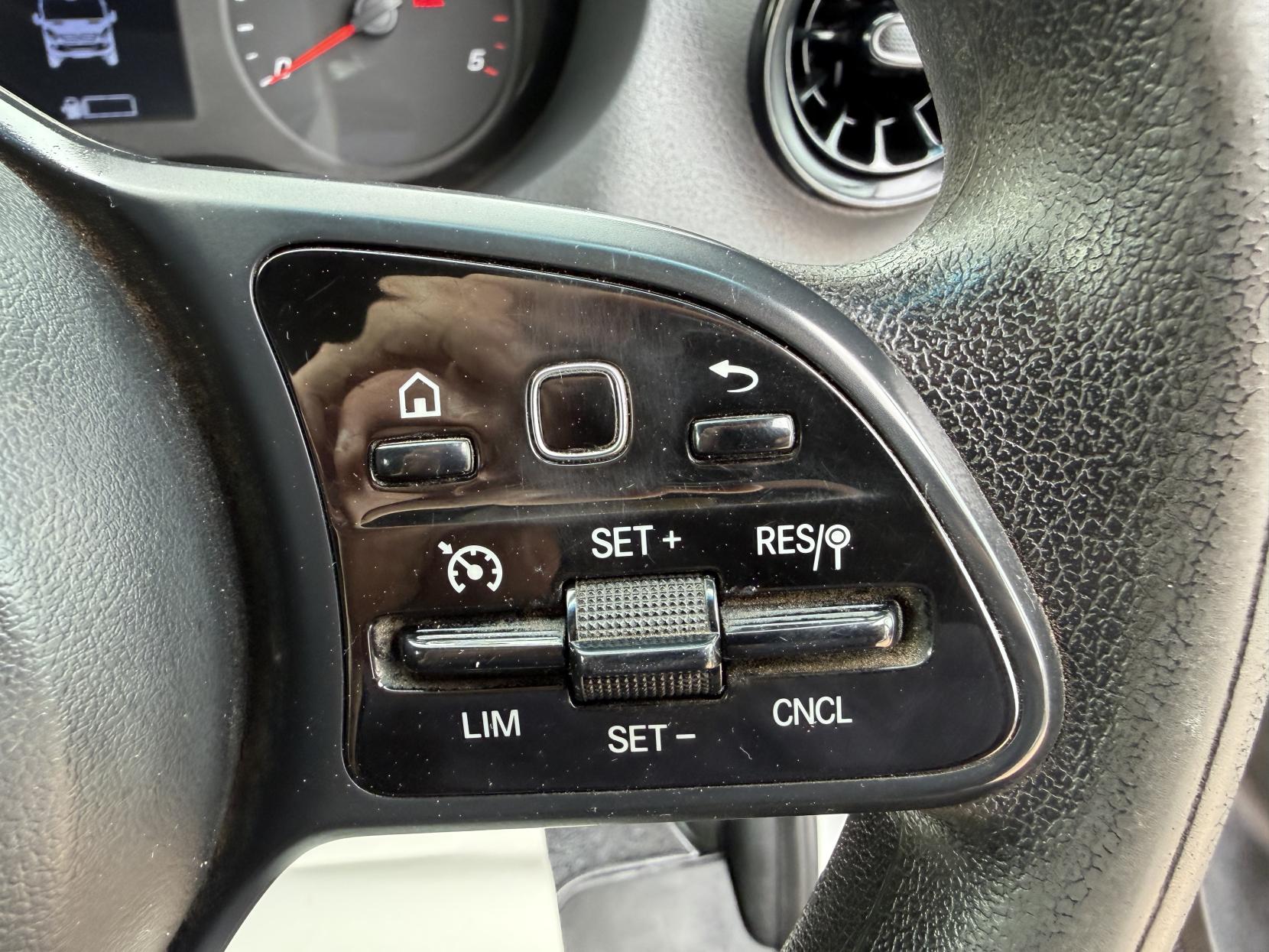 2020 Mercedes-Benz Sprinter 2.1 316 CDI Panel Van 5dr Diesel Manual RWD L2 H2 Euro 6 (163 ps) - Thumbnail 24
