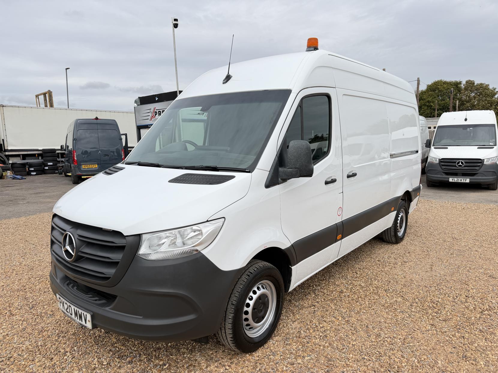 2020 Mercedes-Benz Sprinter 2.1 316 CDI Panel Van 5dr Diesel Manual RWD L2 H2 Euro 6 (163 ps) - Thumbnail 7