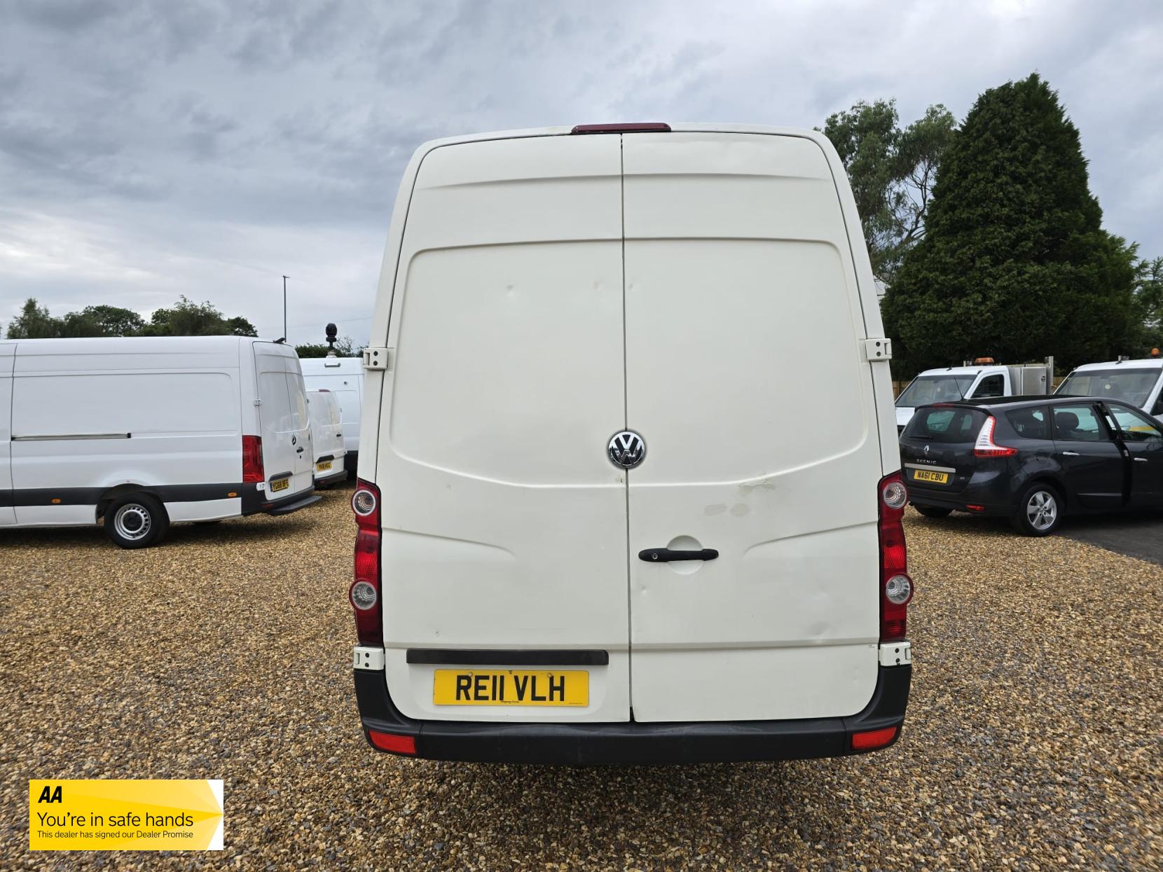Volkswagen Crafter 2.5 BlueTDI CR35 Maxi Panel Van 4dr Diesel Manual RWD L3 H3 (107 bhp)